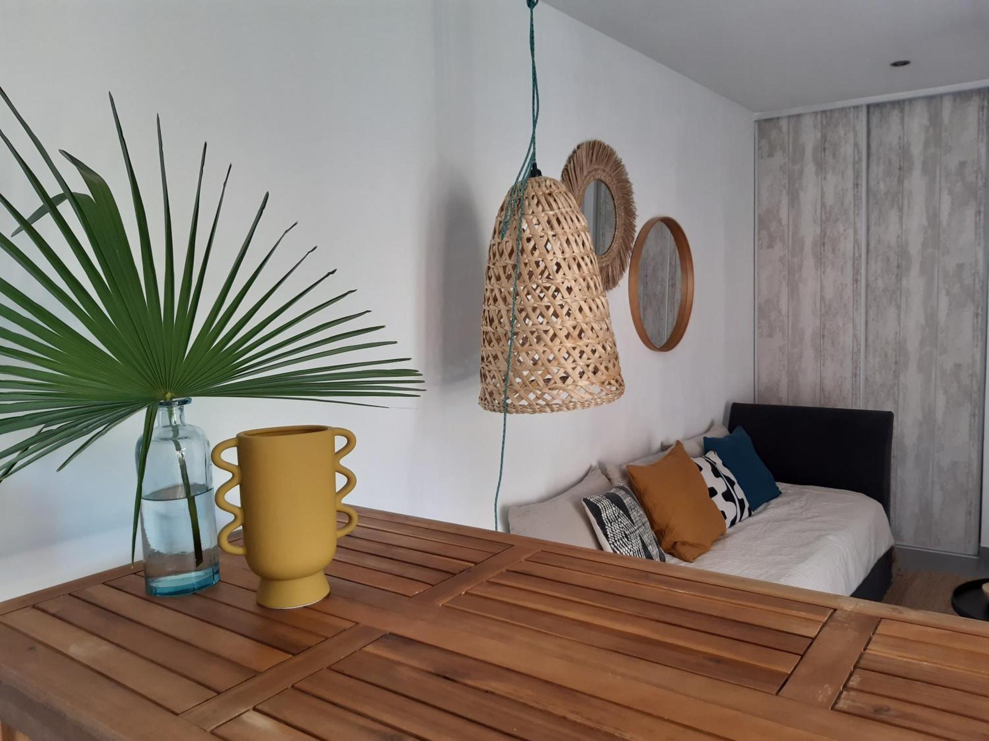 Grand Studio Avec Patio Marseille Exterior photo